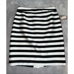 NEW Women's Forever 21 Black White Striped Mini Skirt M